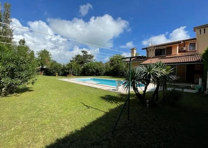 빌라 Charming Villa With Pool In Albarella 이솔라 알바렐라